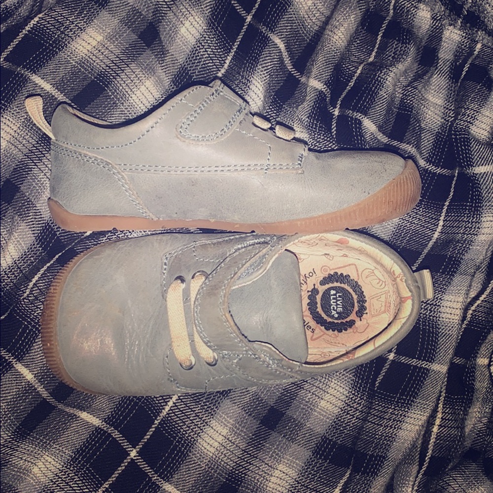 Gray toddler shoes